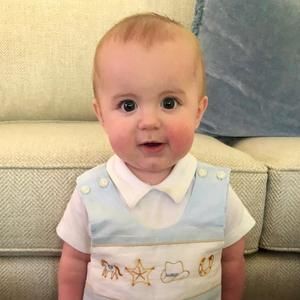 Meet your Posher, Elizabeth